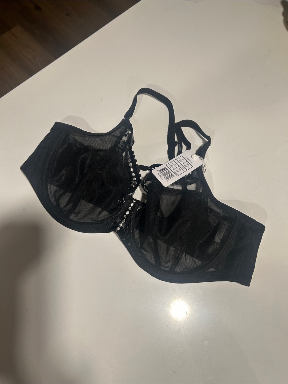 Beautiful and sexy Elomi Black Sheer Mesh Underwire Bra